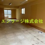  (内装)