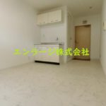  (内装)