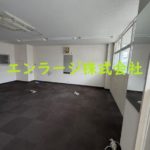  (内装)